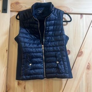 Love tree vest ladies medium